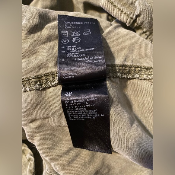 H&M Olive Green Black Lace Button Down Shirt Long Sleeve Top Soft Suede Touch 2 - Picture 9 of 9